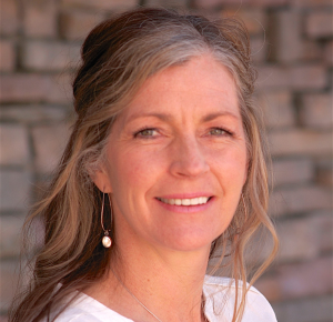 Dr. Julie Courage - Chiropractor
